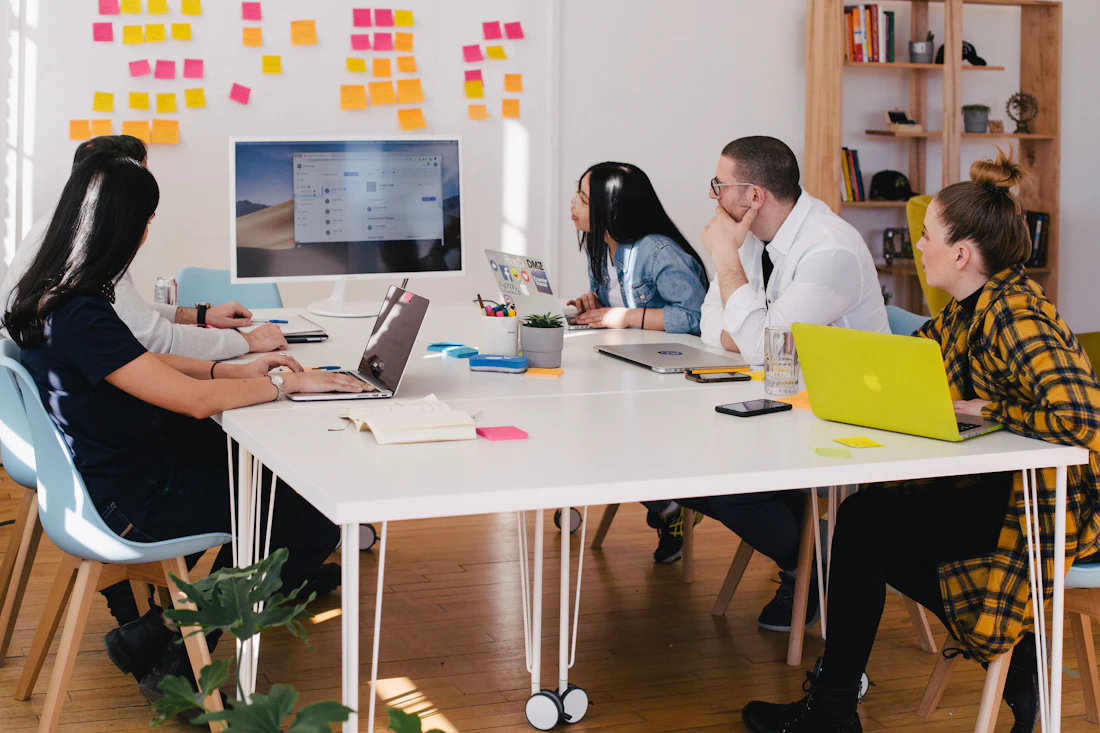 AI Chatbot Examples for Businesses: Real Use Cases That Work
